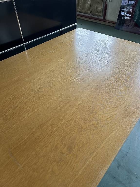 Tische: USM Haller Tisch 100cm x 200cm – Gebraucht aus Kreuzlingen von polychromos 3