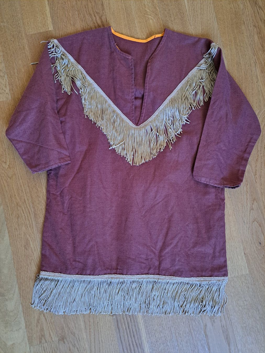 Costumi: Fastnachtskostüm (Mädchenkleidli) Gr. 105/110 – Usato da Oetwil am See venduto da Kuechenzeit