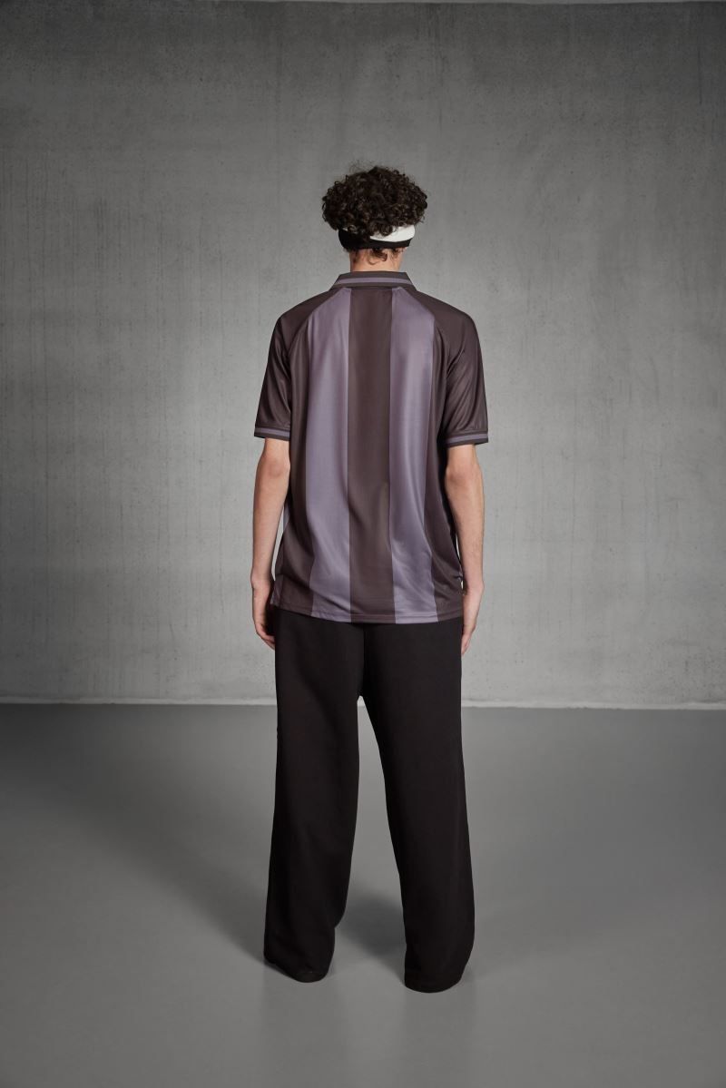 Canottiere & Pantaloni: Trikot-Unisex Polo Active B&C, Gr. L – Nuovo e nell'imballaggio originale da Münchenbuchsee venduto da Monali 1