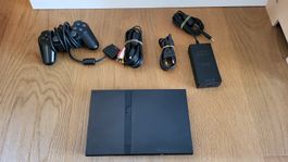 Playstation 2 Slim Kabel und Controller