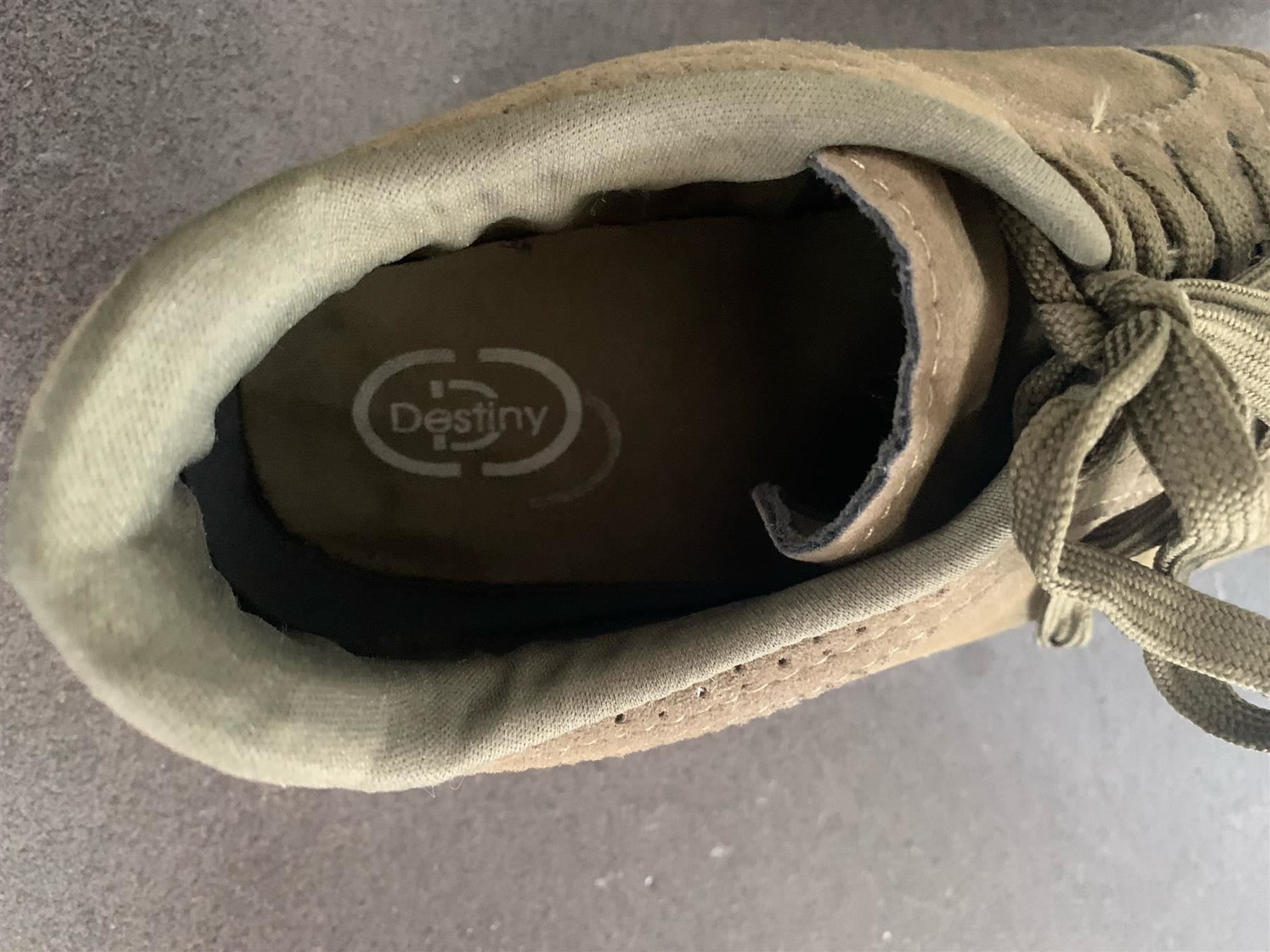 Scarpe da donna: Schuhe olivgrün "Destiny" Grösse 37 – Usato da Fribourg venduto da tschjoly 7