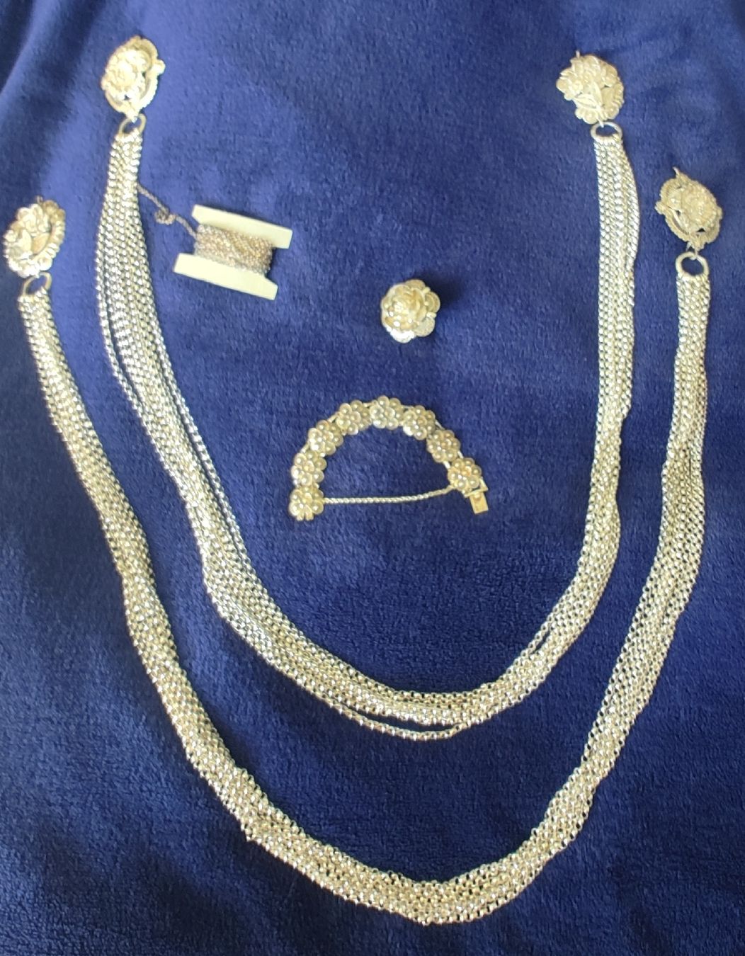 Altri gioielli: Trachtenschmuck  – Usato da Läufelfingen venduto da leu_7snk