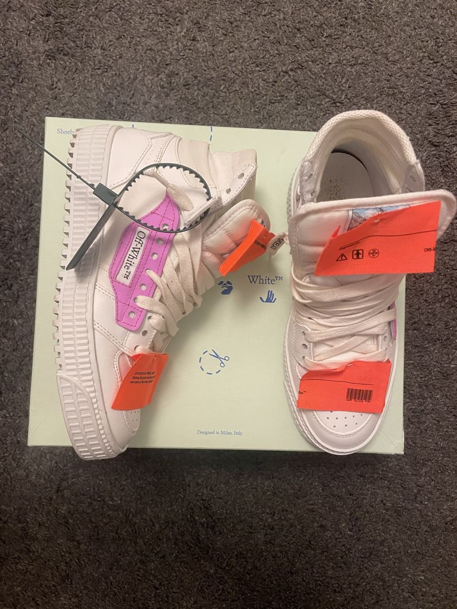 Off-White Scarpe da uomo: Off-White Court Sneaker – Nuovo (secondo la descrizione) da Adliswil venduto da mei_f5ps 1