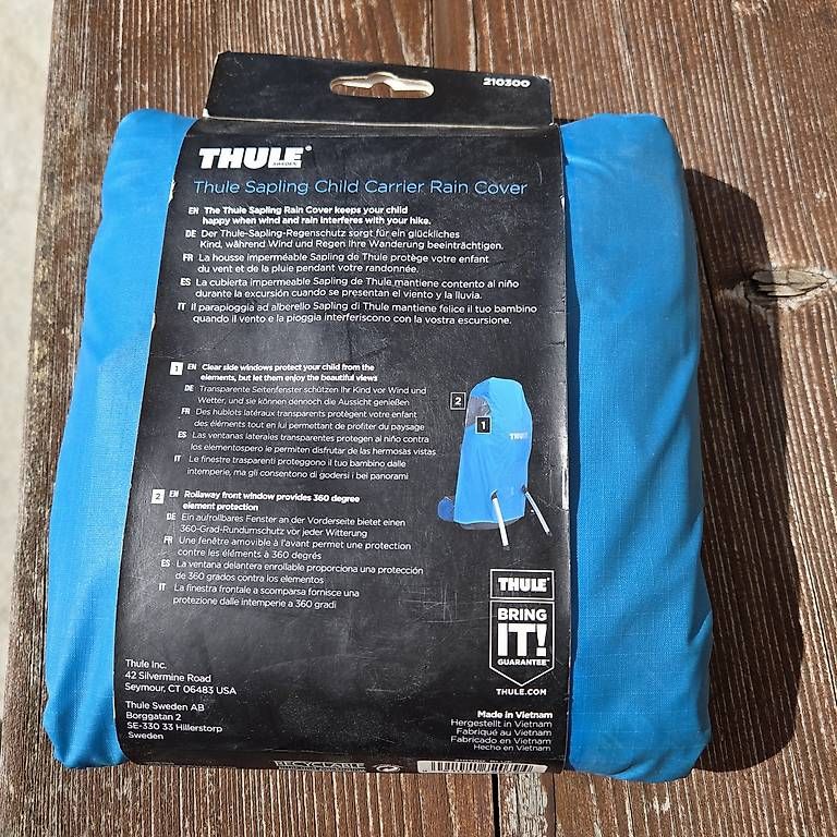 Rucksäcke: Thule Sapling Wanderrucksack Kindertrage - Regenschutz - Neu – Neu und originalverpackt aus Hägendorf von PRvR 1