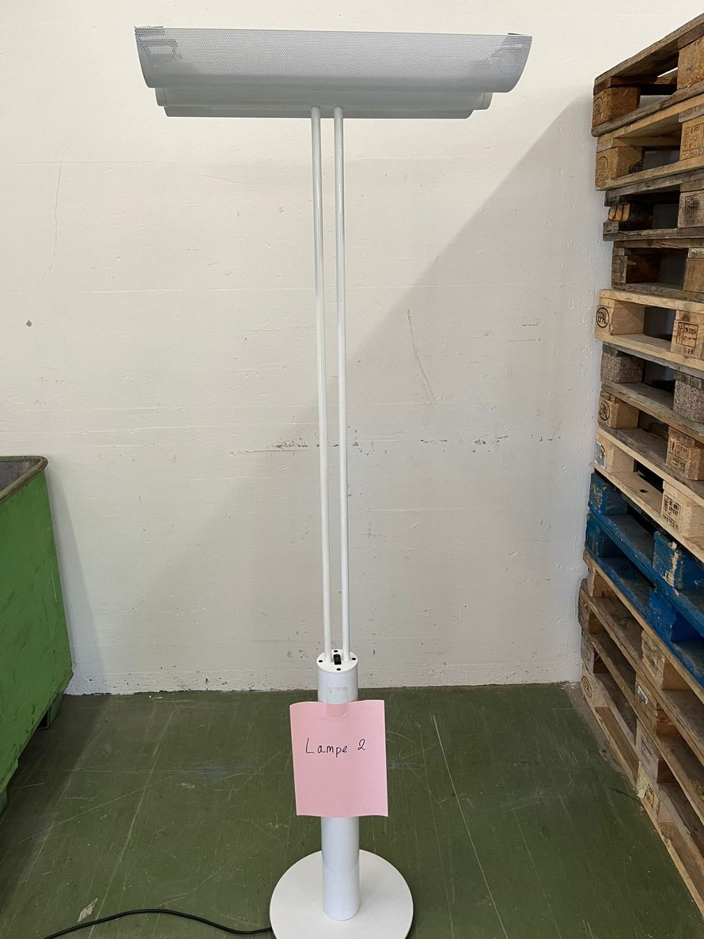Regent Lampade: Regent Stehlampe – Usato da Basel venduto da Jobf