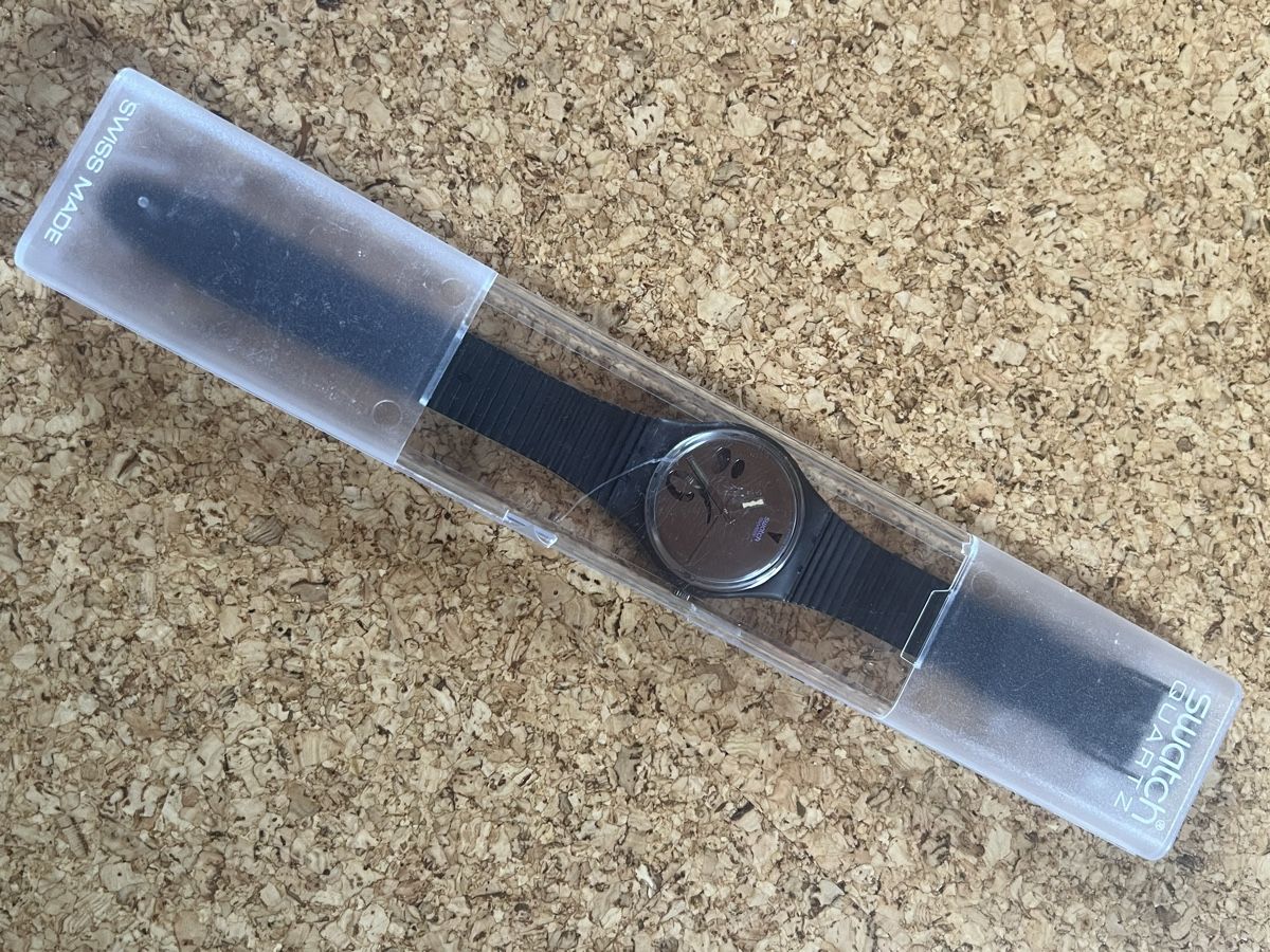 Swatch Orologi: Swatch Uhr schwarz  86 – Usato da Basel venduto da bellespirit 4