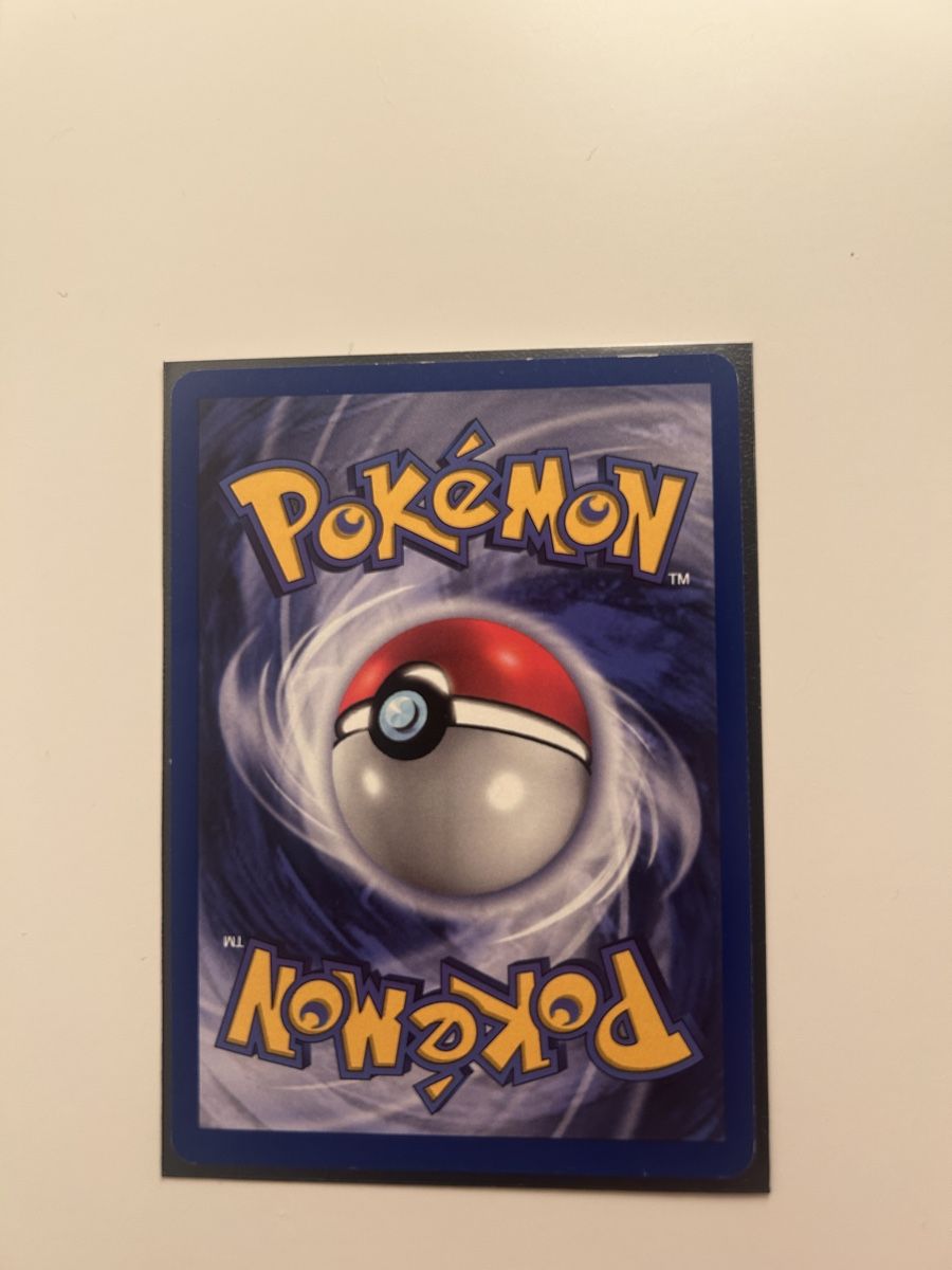 Pokémon Cartes à collectionner: Pokémon Pikachu Base Set E3 Stempel – D'occasion à Kestenholz par Norvik 1