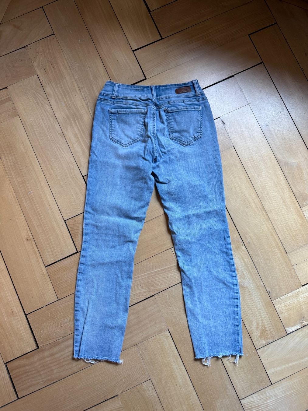 Jeans: WAX JEANS - Jeans hellblau 38 – Usato da Zürich venduto da Diazaio 2