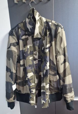 BLONDE #8 JACKE STILLE MILITÄR