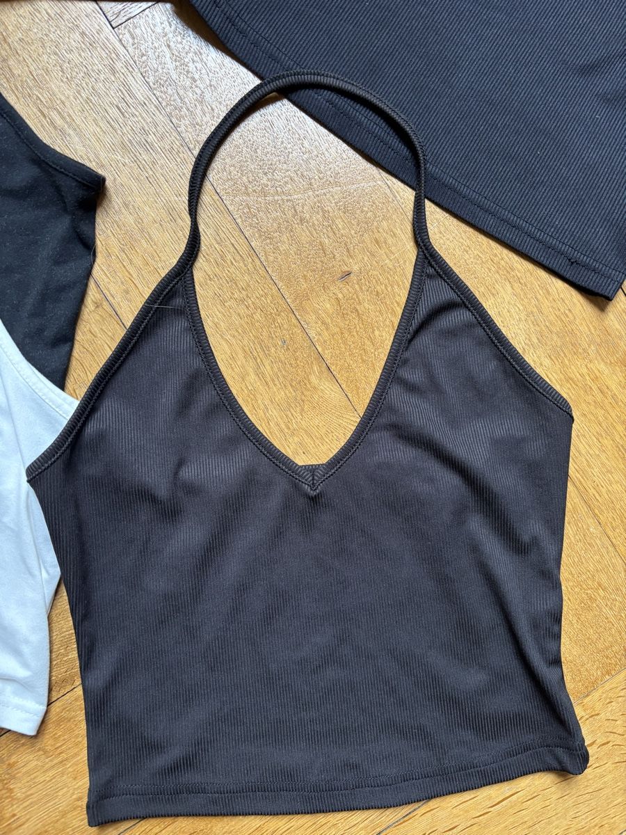 Tops: Ensemble de tops, taille S/M – Neuf (Voir description) à Martigny par O96 3