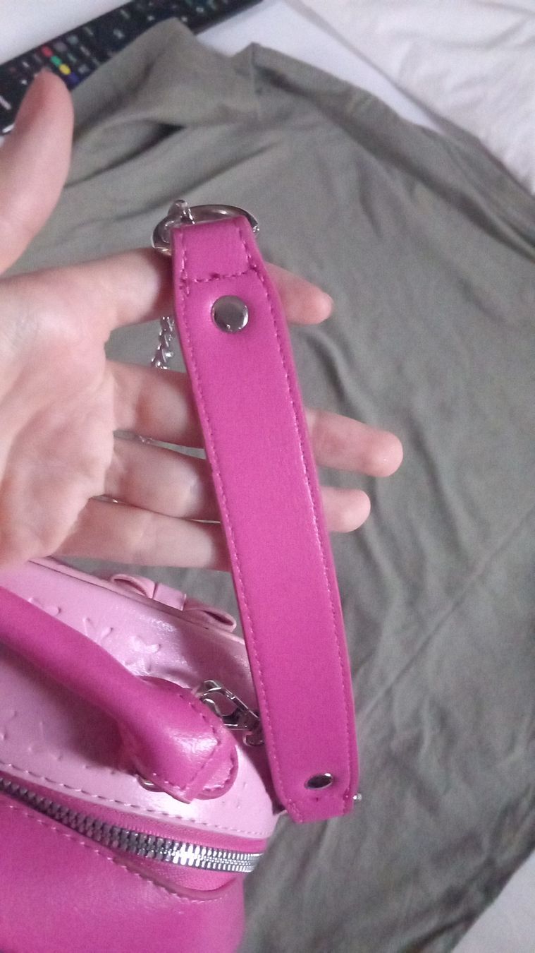 Taschen für Damen: Monster High Draculaura Bag Hot Topic Rare – Gebraucht aus Bex von aud_cy2l 8