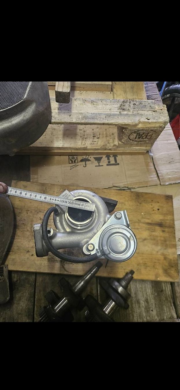 Autres accessoires p. véhicule: Turbolader – D'occasion à Signau par urs_tfn2 1