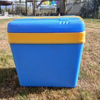 Kühlbox blau/gelb Outdoor Camping guter Zustand 30 Liter
