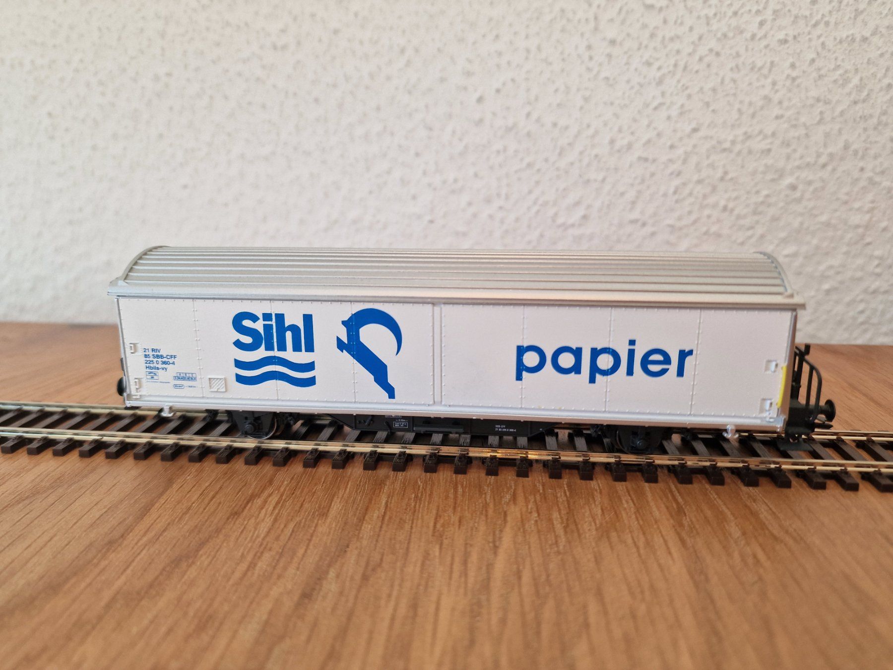 Märklin Modellini di ferrovie: SBB Sihl Papier Güterwagen H0 – Usato da Matten b. Interlaken venduto da lor_hr9w 1