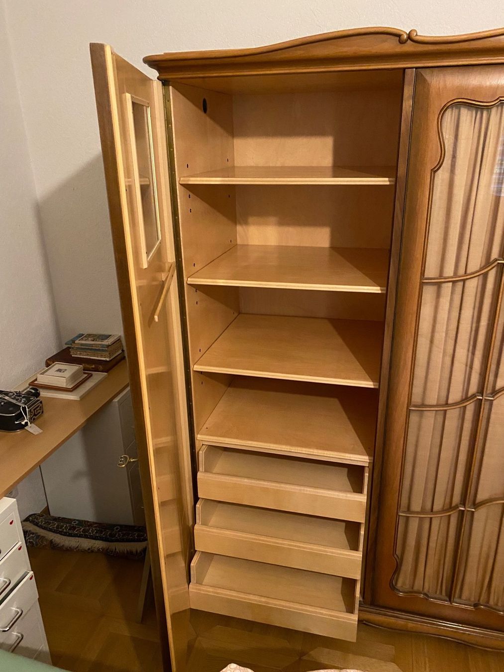Armadi: Schrank Schlafzimmer Vintage – Usato da Muri b. Bern venduto da Chrigubern 2