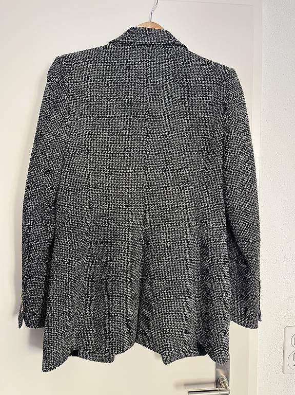 Giacche: Schicke Jacke grau M – Usato da Zürich venduto da ali_v7f7 4