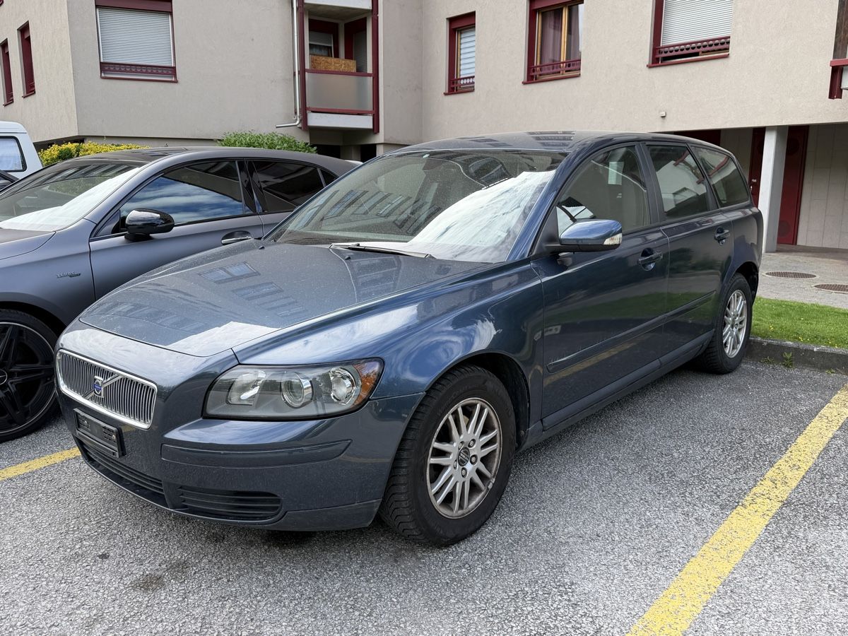 Volvo Automobili: Volvo v50 1.8 – Usato da Vetroz venduto da Fatko89