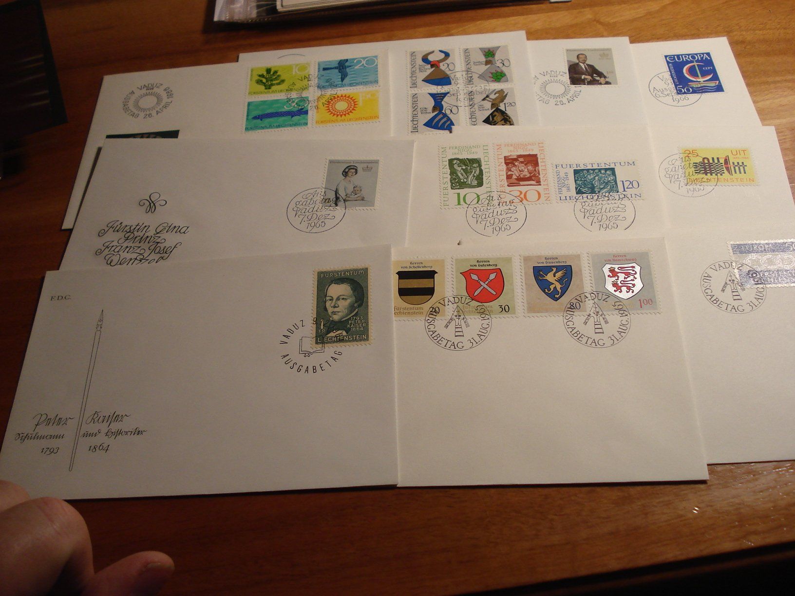 Tutti i francobolli: Liechtenstein Set FDC 1964/1966 10 Belege – Usato da Niederwil AG venduto da morostahu 1