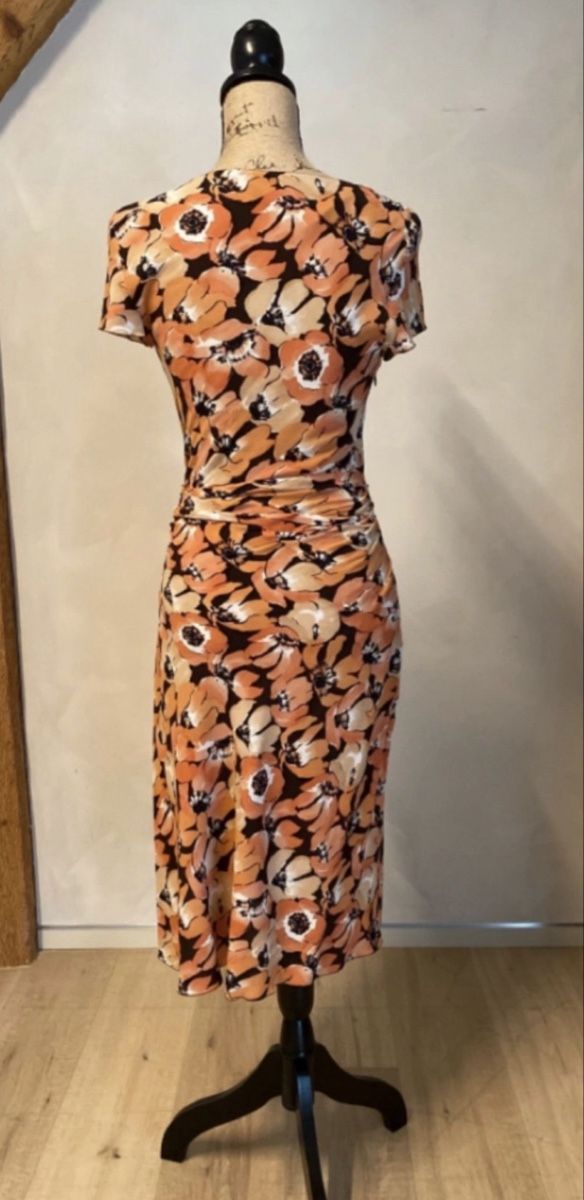 Prada Vestiti: Prada crepe dress – Usato da Genolier venduto da tan_rd6s 5