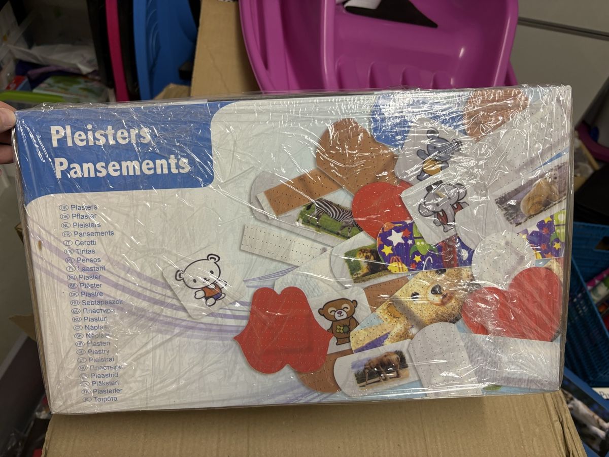 Kit di pronto soccorso: Display mit Pflaster (neu) – Nuovo e nell'imballaggio originale da Vordemwald venduto da Jerry328 3
