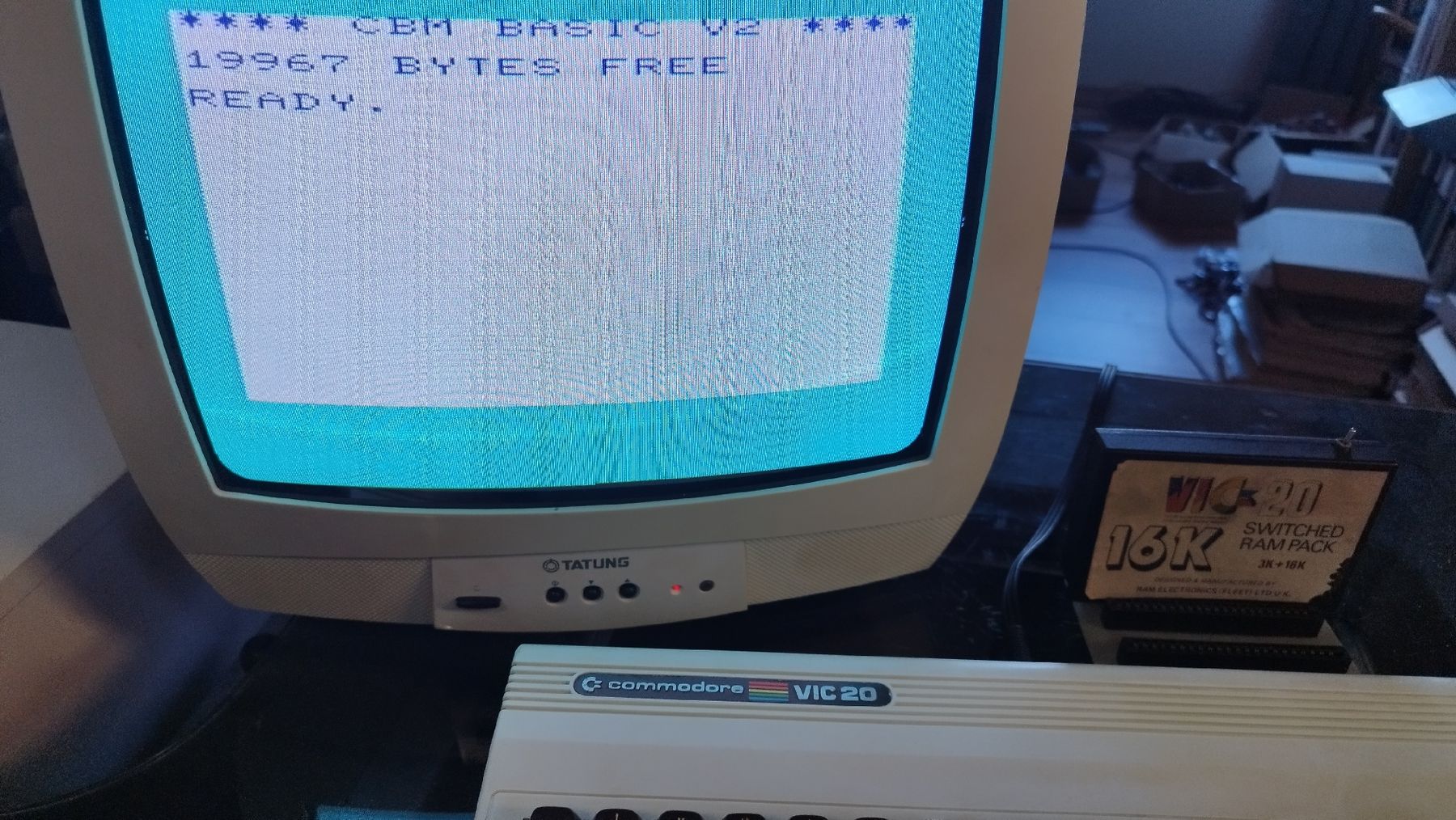 Commodore PC: Commodore VIC20 RAM-Erweiterung – Usato da Domdidier venduto da look80486 3