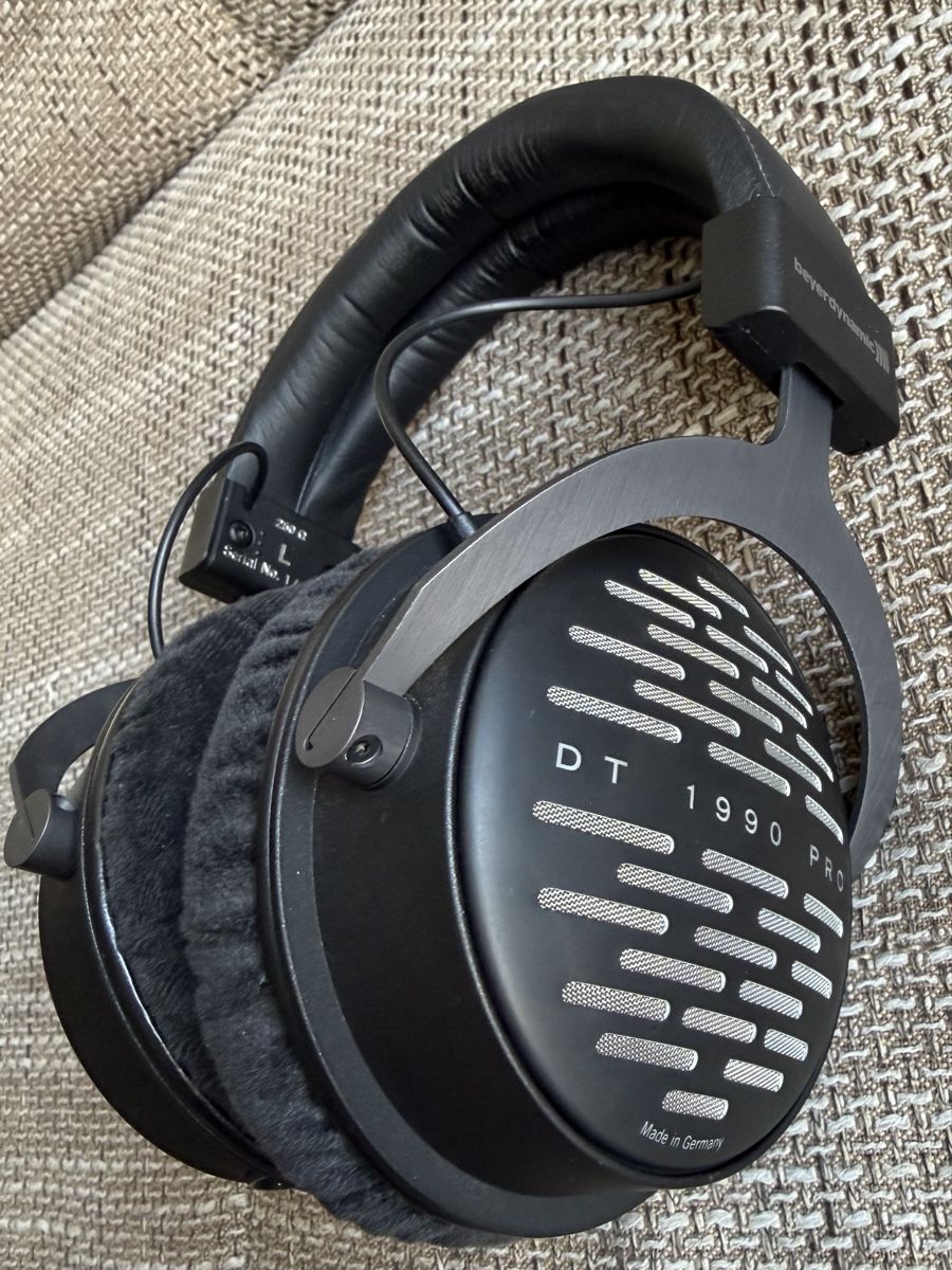 Beyerdynamic Kopfhörer: Beyerdynamic DT 1990 Pro – Gebraucht aus Schaffhausen von man_n65x