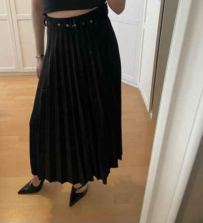 Elegant Black Velvet Skirt, Size S-M
