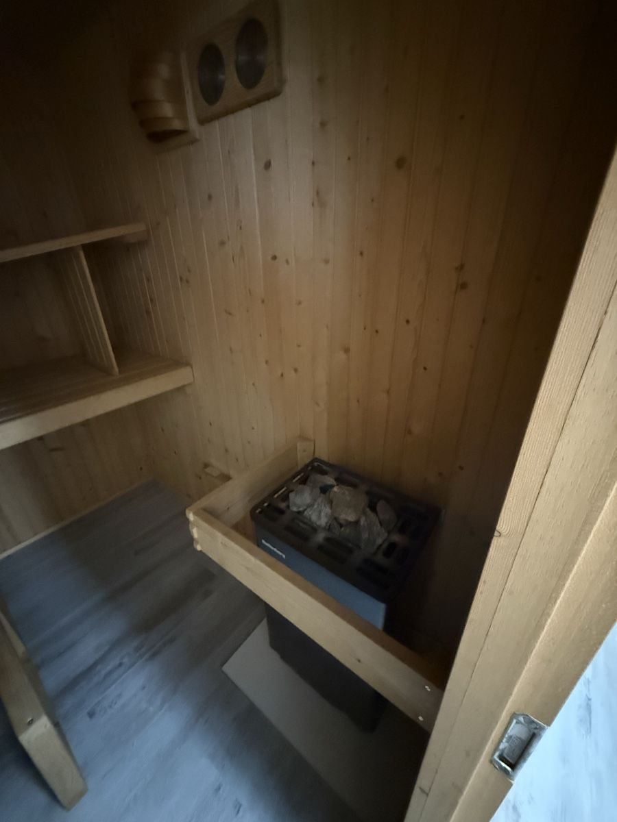 Saunas & Accessoires: Sauna aus Holz – D'occasion à Embrach par shila_03 3