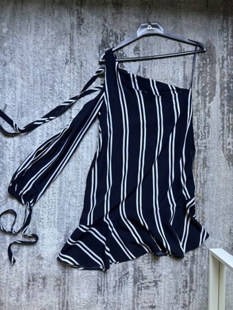 ZARA dress in dark blue color (size S)