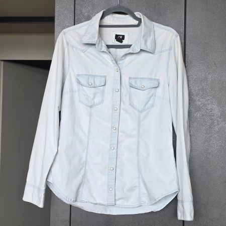 🐸 H&M JEANSBLUSE 40 HELLBLAU JEANSHEMD BLUSE HEMD DENIM