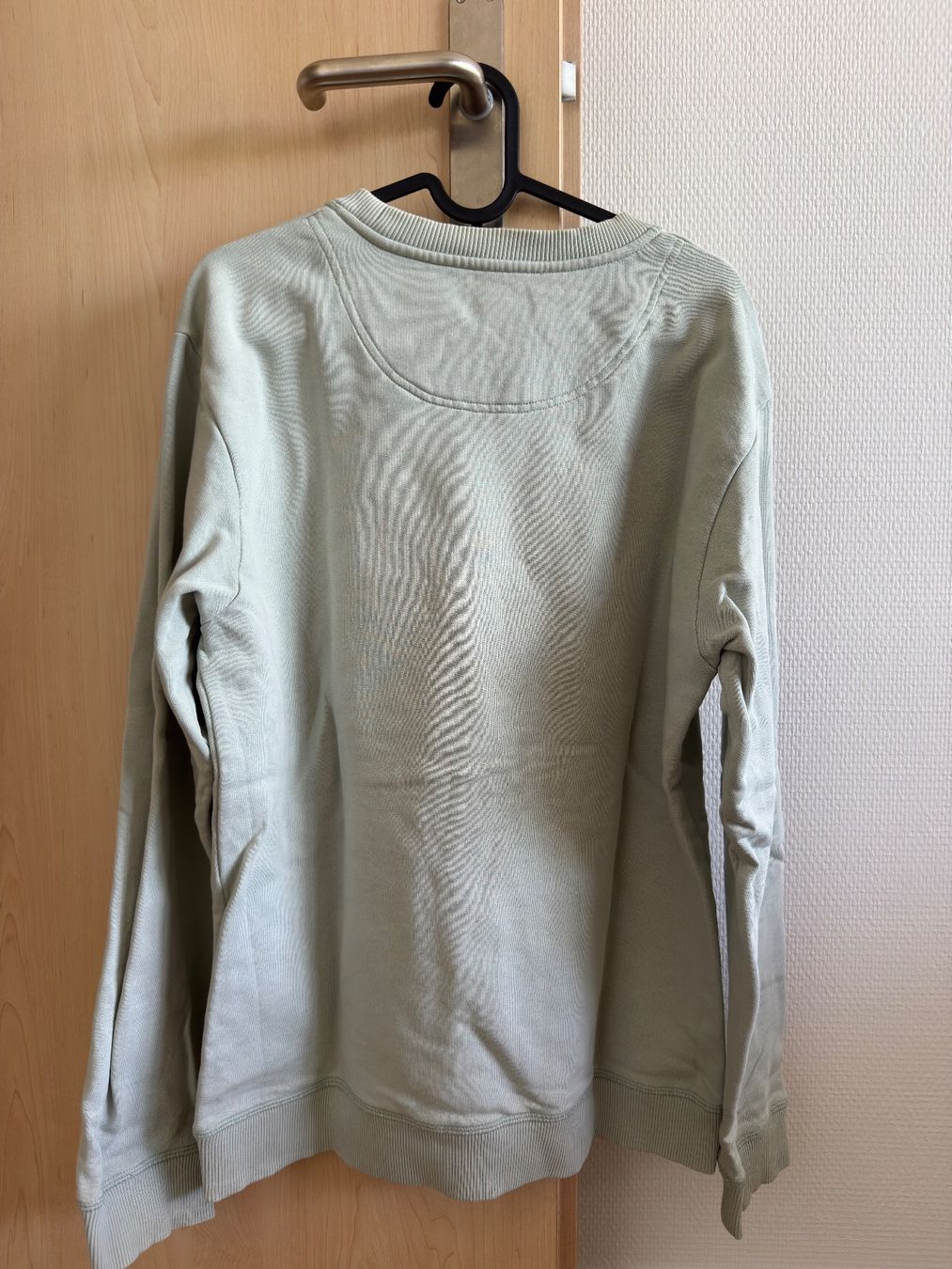 Kenzo Maglioni & Felpe: Hoodie Kenzo Taille L – Usato da Châtel-St-Denis venduto da Lou_Hock 1