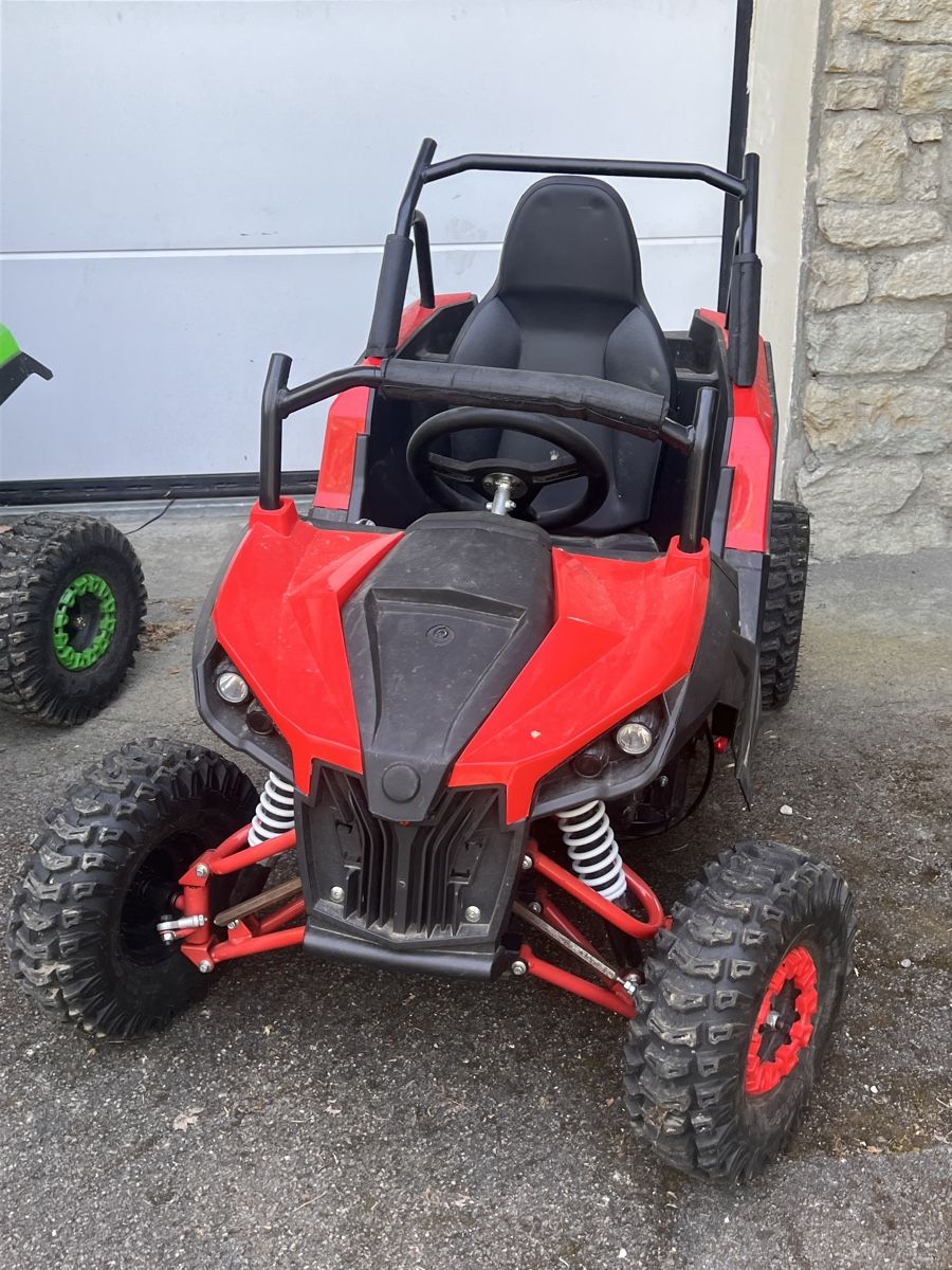 Veicoli per bambini: Kinder Quad Buggy Rot – 2000w 30kmh – Usato da wildegg venduto da FabrikWildegg