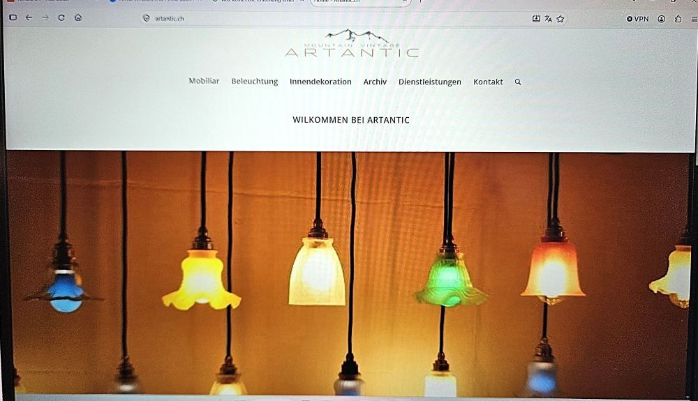Software: Webseite. Aktive Internetseite. – Gebraucht aus Trun von artantic 2