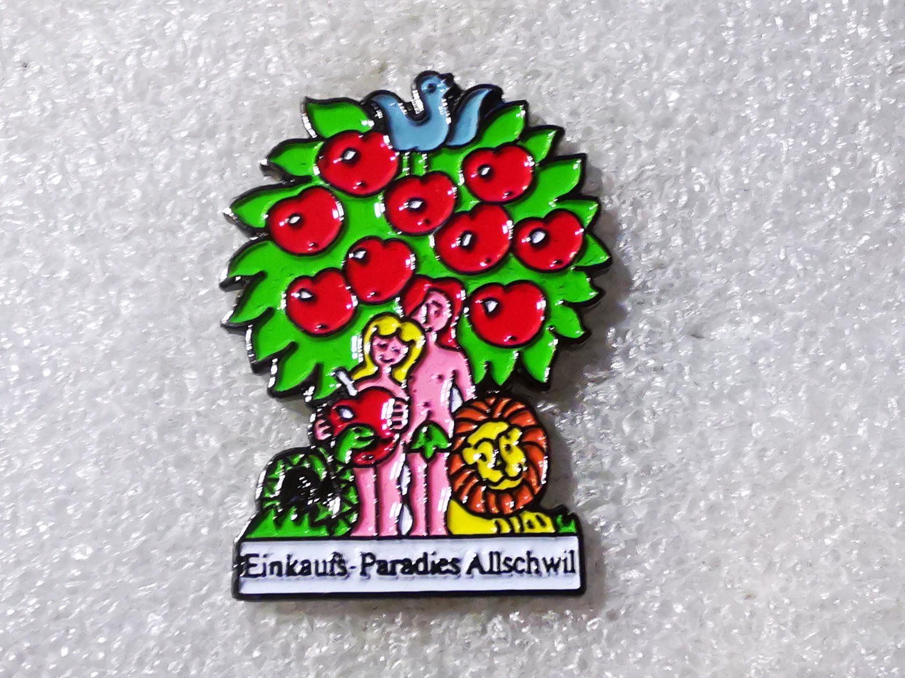 Placchette & Badge: Ansteckpin 99: Einkaufsparadies Allschwil – Usato da Oppligen venduto da Pin-Fall-Shop