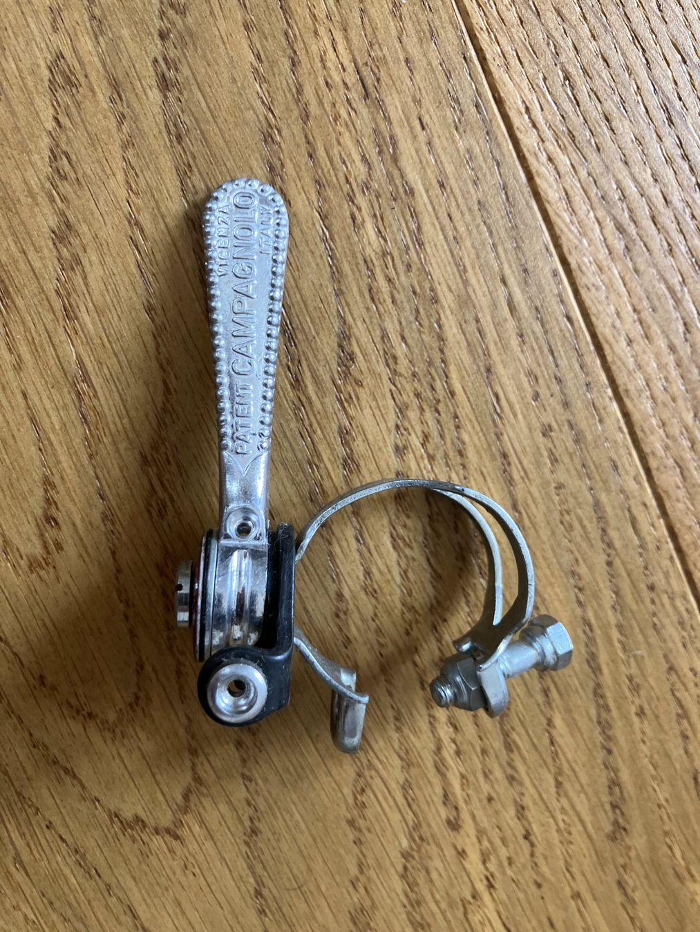 Pièces détachées: Campagnolo Shifter einfach NOS – Neuf (Voir description) à Obermumpf par Estrela67 2