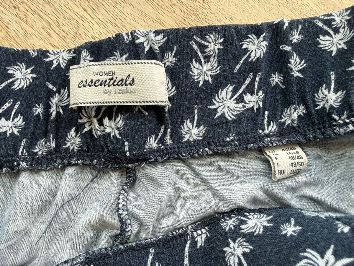 Tchibo Pantaloni: 3/4 Sommerhose Gr. 44/46 von Tchibo – Usato da Eggenwil venduto da Lissi82 2