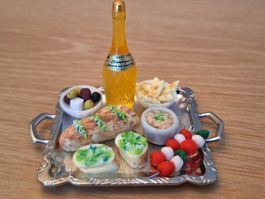 Puppenhaus Apero Set mit Champagner
