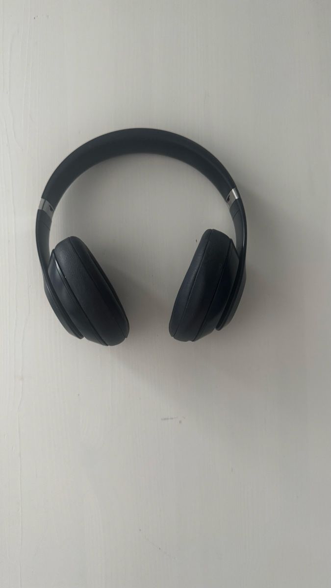 Kopfhörer: Kopfhörer Beats Studio 3 schwarz guter Zustand – Gebraucht aus Birmenstorf AG von rei_6fss 1