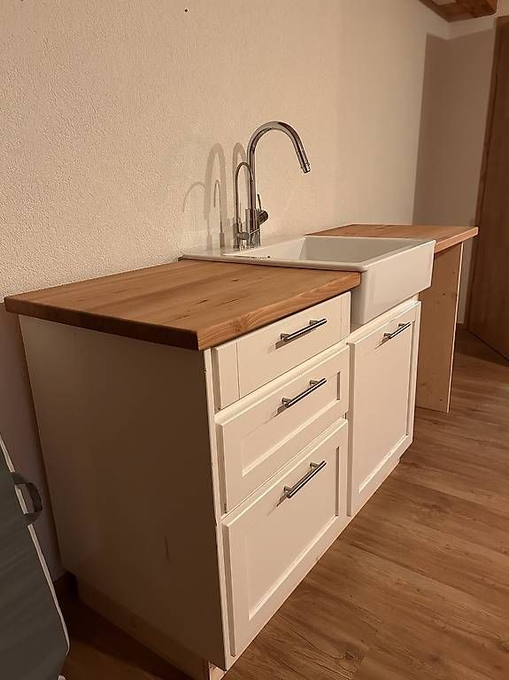 Cucine complete: Kleine Küche mit Waschbecken  – Usato da Ebnat-Kappel venduto da mic_2pwc 1