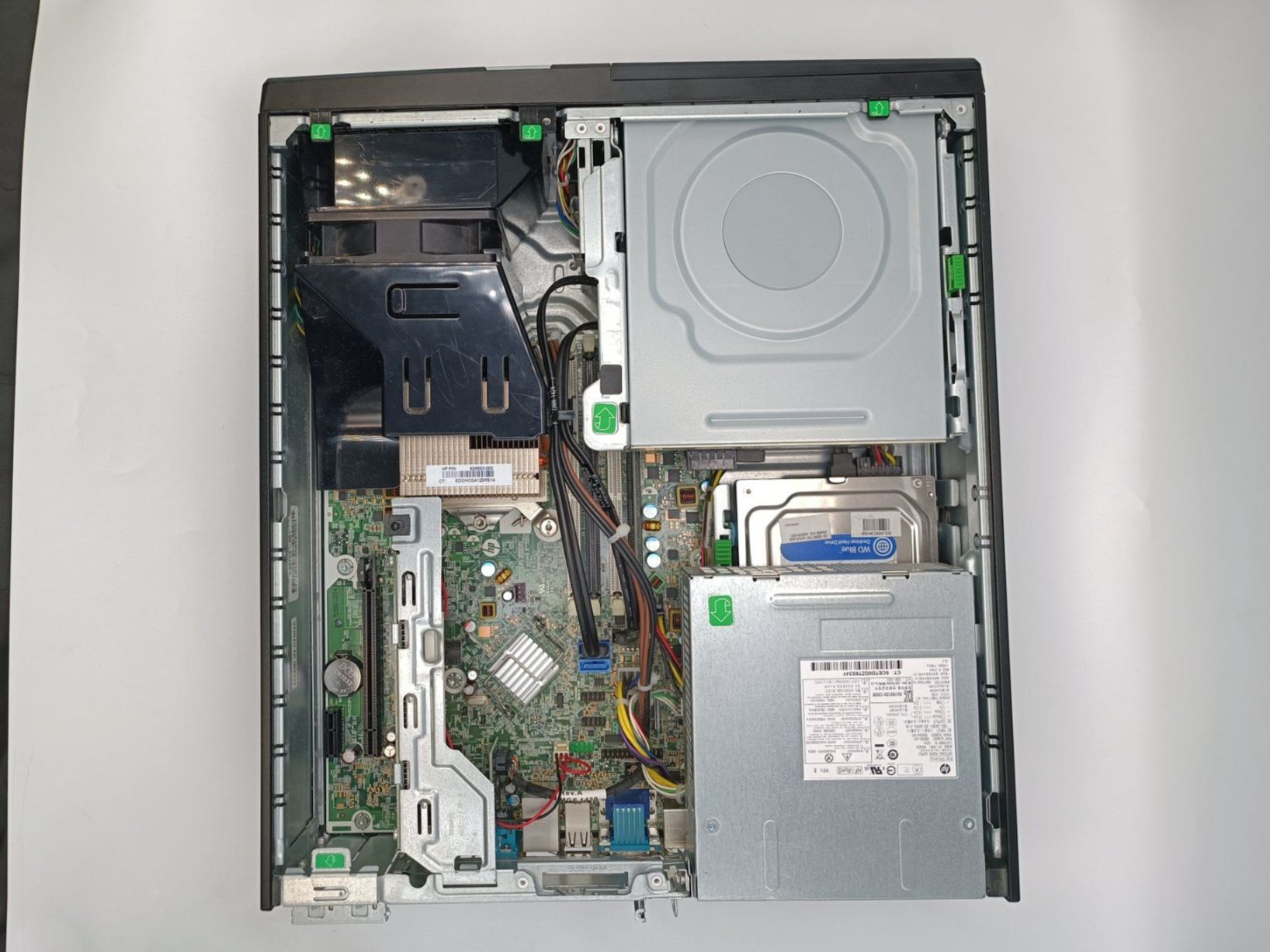 Hewlett Packard PC: PC HP rp5800 – Usato da Schlieren venduto da 2nd-Life 5