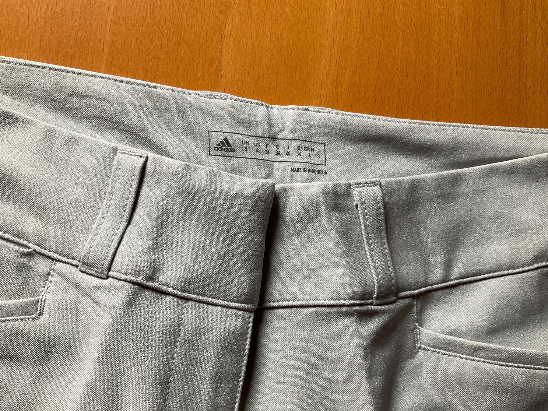 Pantaloni: ADIDAS pantalon & short – Nuovo (secondo la descrizione) da Gland venduto da DL2004 7