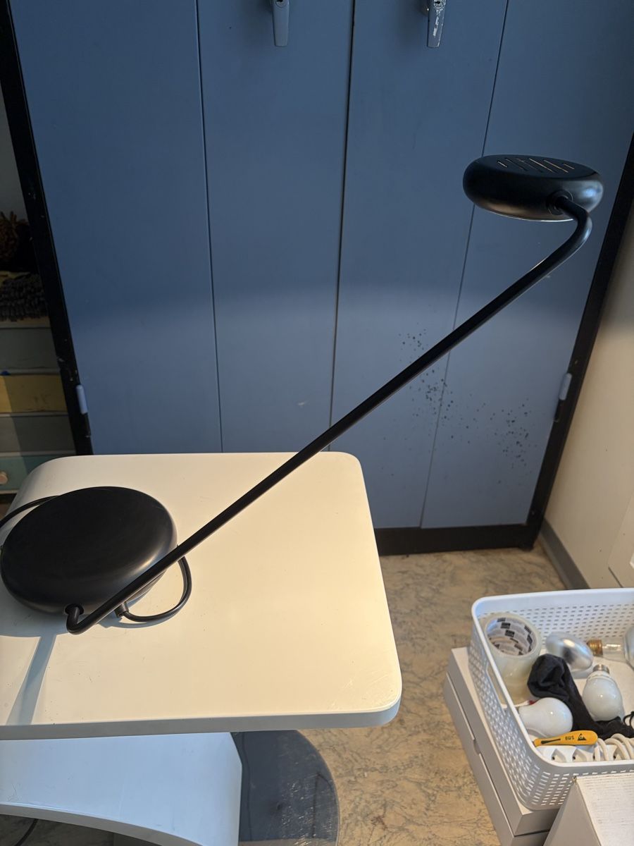 Lampen: Postmoderne Designer Lampe von Bruno Gecchelin – Gebraucht aus Biel/Bienne von alexriveros2