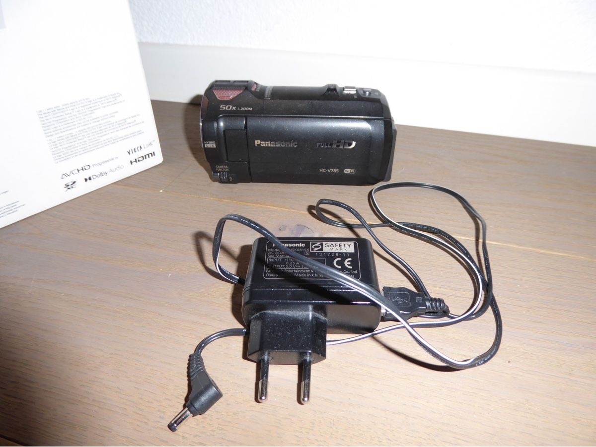 Panasonic Videocamere: Panasonic V785 HC-V785 Camcorder – Nuovo (secondo la descrizione) da Flims Dorf venduto da fad_8n6y 1