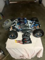 Voiture télécommandée  comme neuf roule 3 fois 1:7  Amewi 22