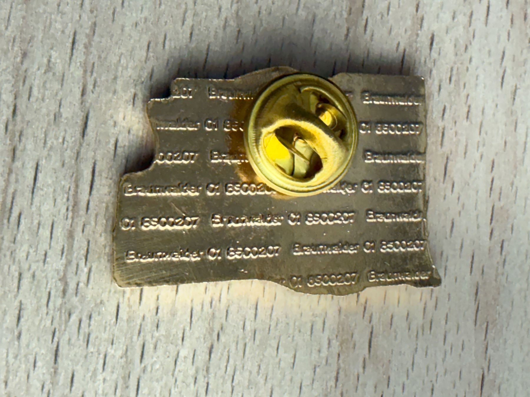 Placchette & Badge: Pin Einkaufszentrum – Usato da Glattbrugg venduto da Schweigmatt 1