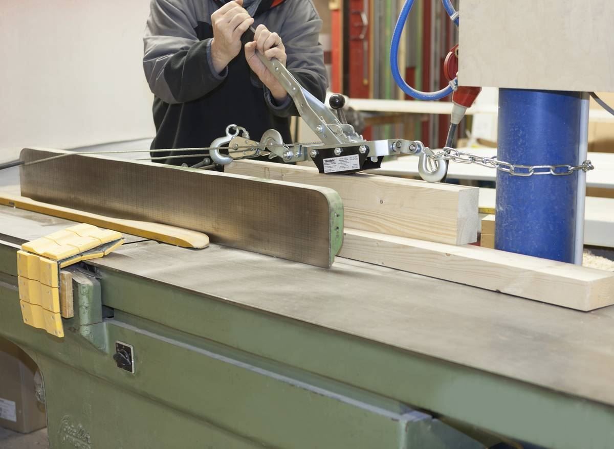 Forst Seilwinden & Rückzangen: technocraft Seilzug Spanngerät, 2000 kg Zugkraft – Neu und originalverpackt aus Koppigen von Bracher_Mail-House 1