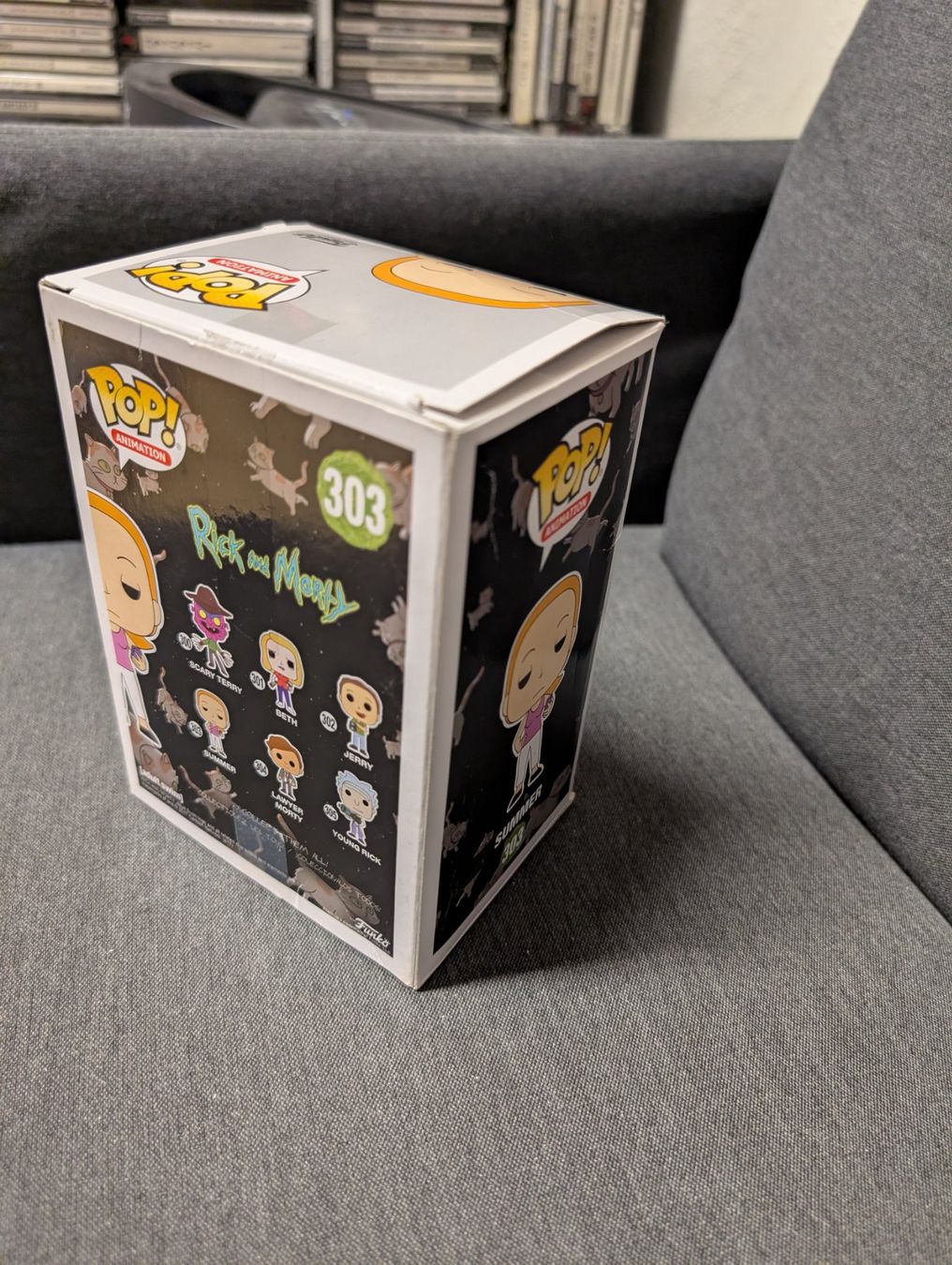 Funko Statuette: Funko pop rock and Morty 303 summer – Usato da Giubiasco venduto da Ticinerd 1