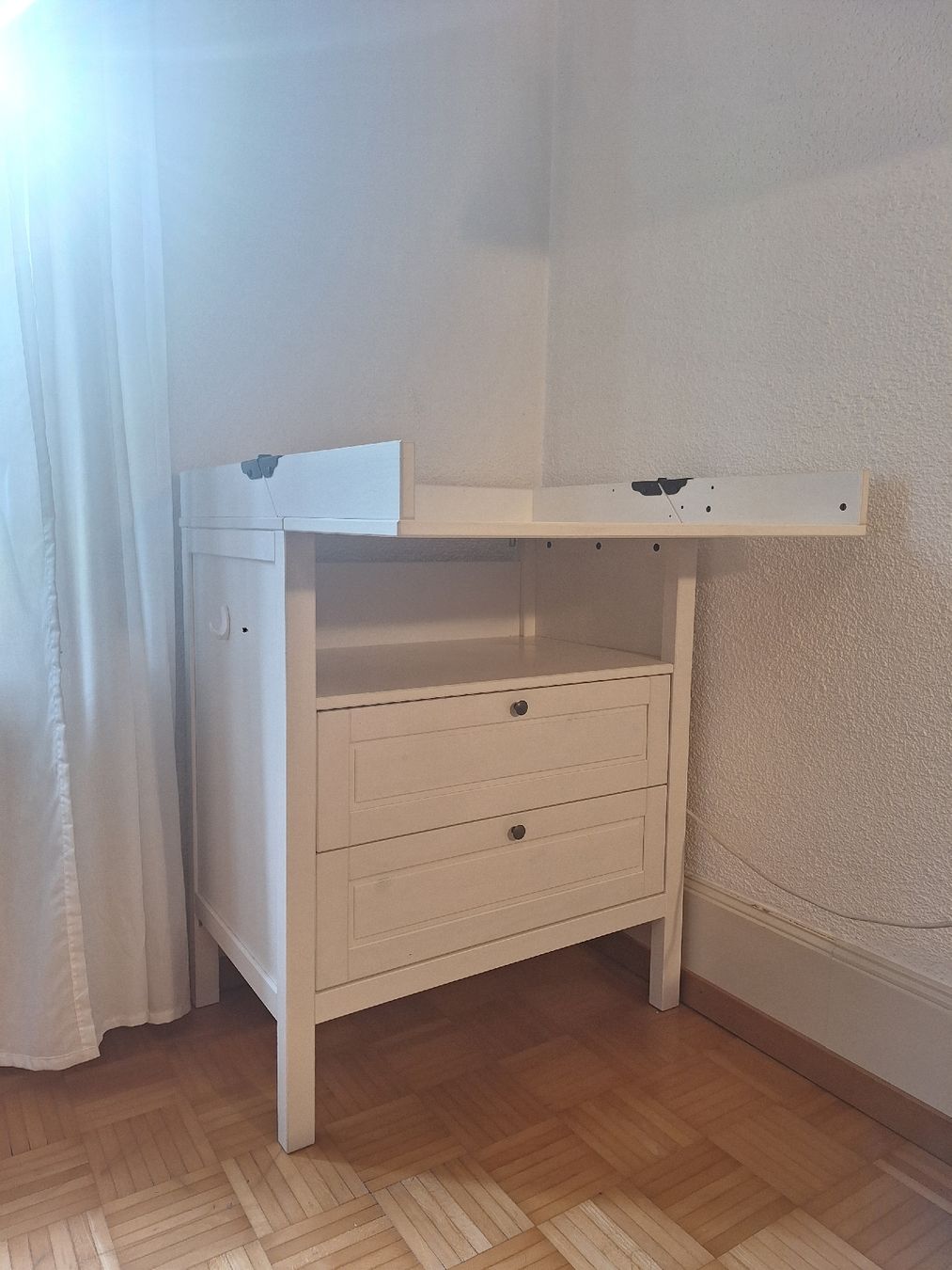 Ikea Wickeltisch & Zubehör: Changing table white IKEA white good condition Wickeltisch  – Gebraucht aus Winterthur von tal_76q8 2