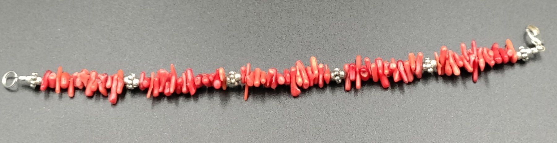 Armbänder & -reifen: Korallen Armband – Gebraucht aus Rorschacherberg von snOOpydOg11 6