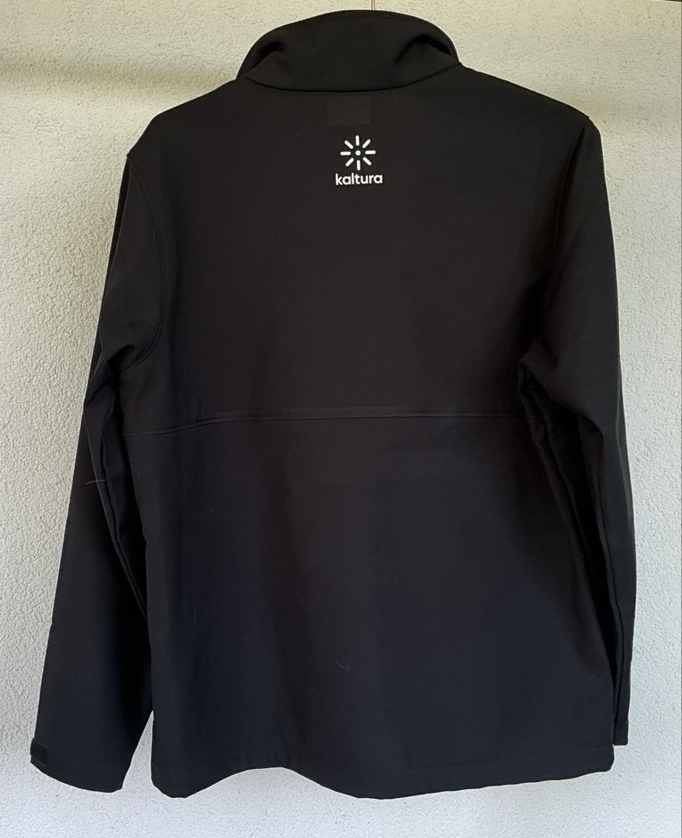 Columbia Jacken: Columbia Softshell Jacke Schwarz Grösse M – Gebraucht aus Kreuzlingen von King_Artus 1